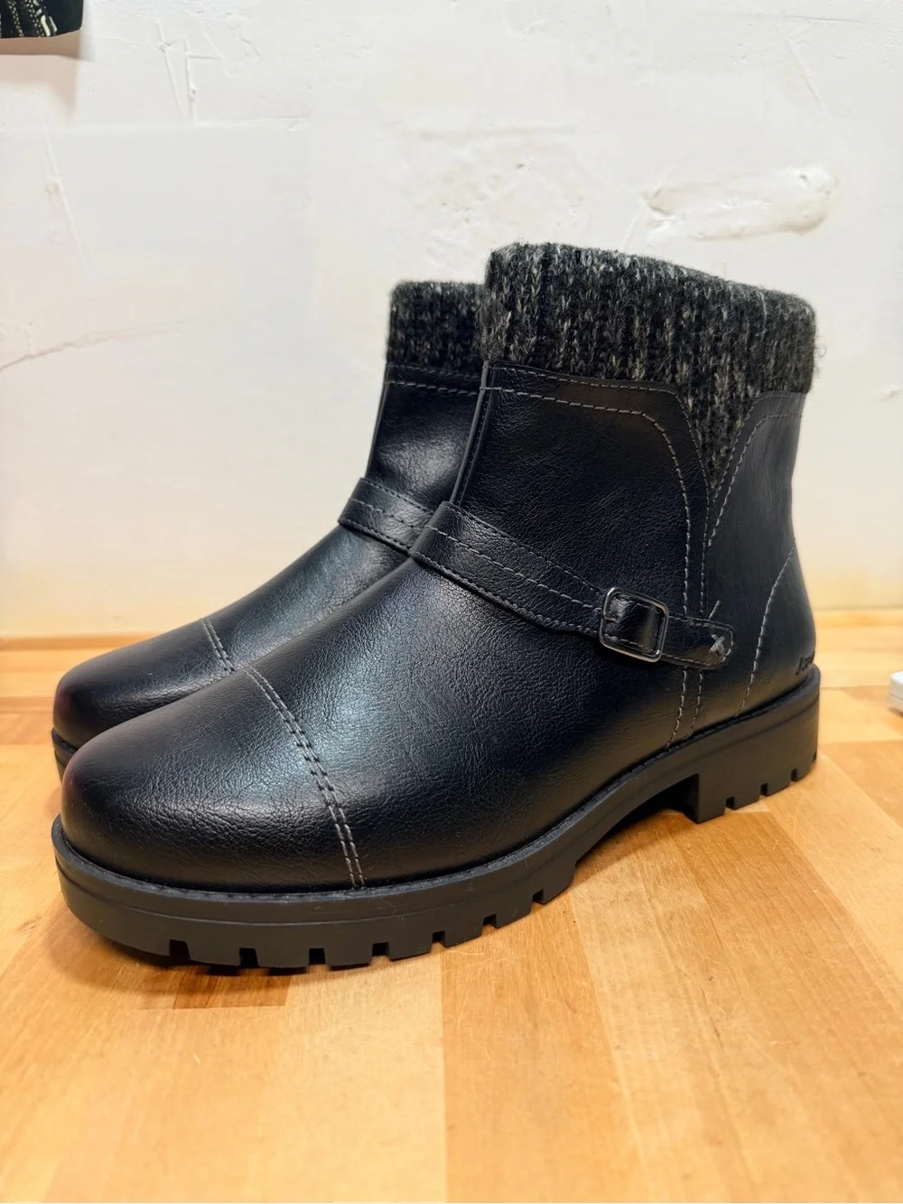 Jsport black ankle